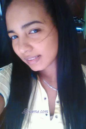 171057 - Jenifer Age: 30 - Colombia