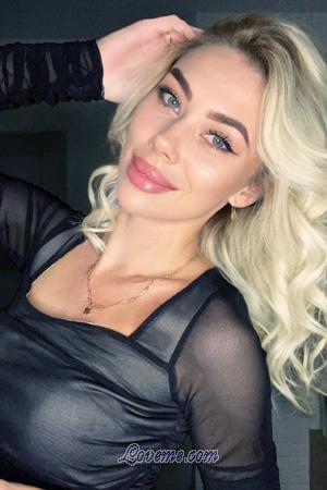 197478 - Alina Age: 28 - Ukraine