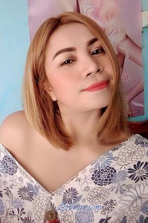 202678 - Itsariyaporn Age: 42 - Thailand