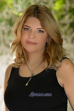 205556 - Elena Age: 38 - Ukraine