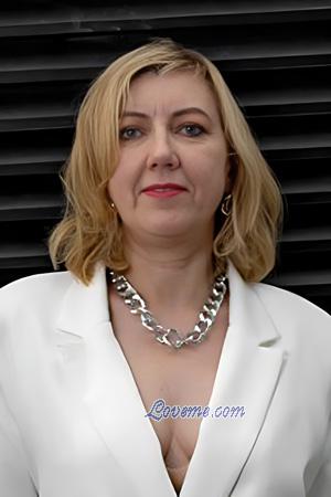 215841 - Svetlana Age: 54 - Russia