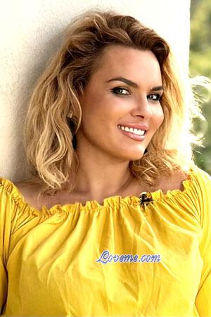 221010 - Yana Age: 45 - Ukraine