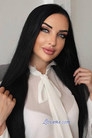 221606 - Svitlana Age: 39 - Ukraine