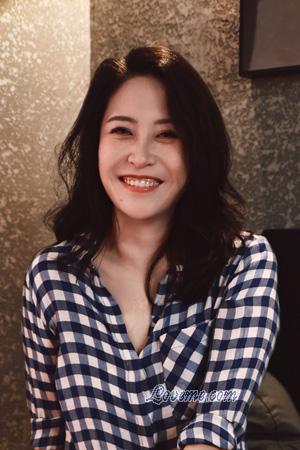 Ladies of Guangzhou