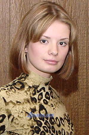 54991 - Elena Age: 32 - Russia