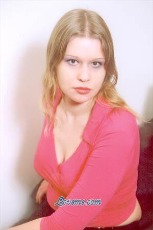 68281 - Irina Age: 37 - Russia